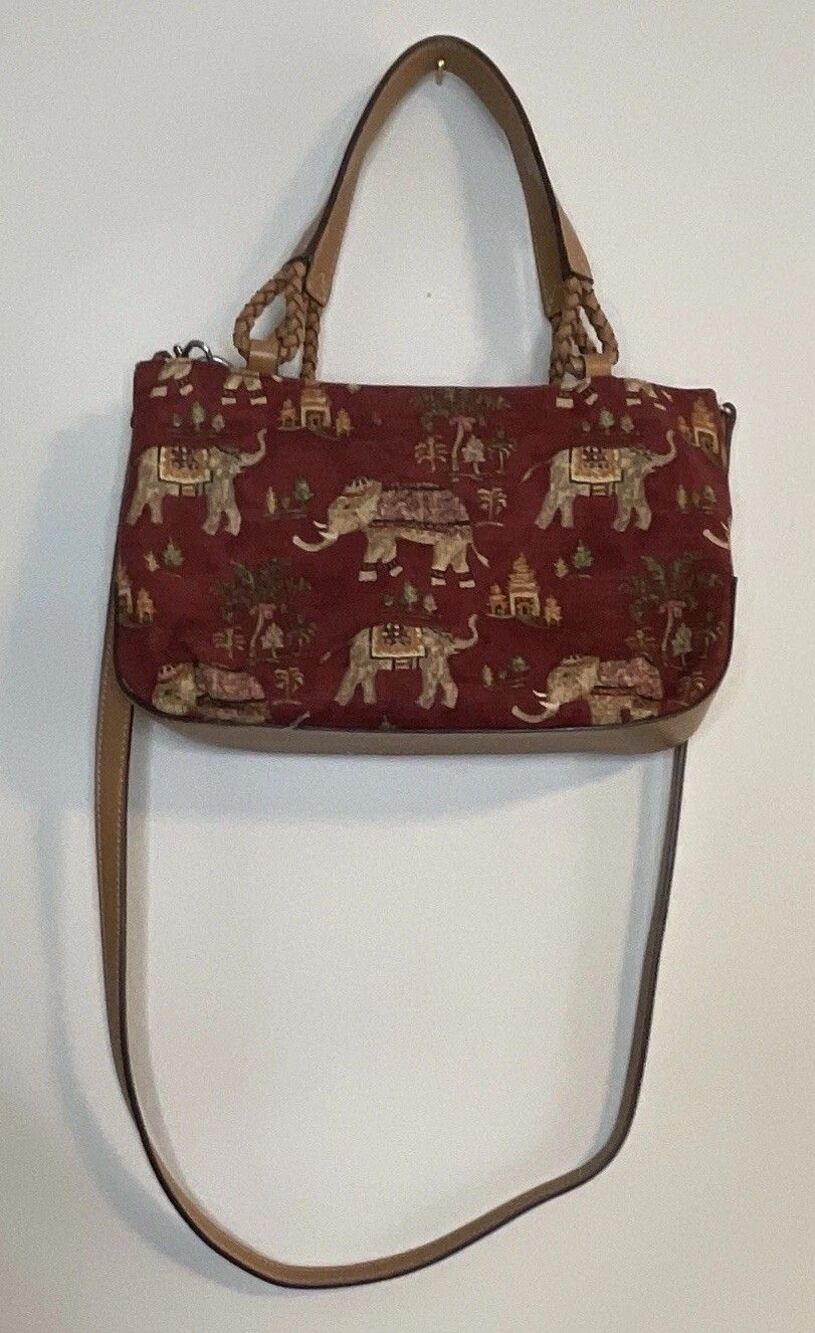 Relic RL8705 Crossbody/handbag Elephant print 10”x6”x3” handles 6” strap 20”